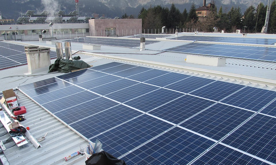 Impianto fotovoltaico INTELLIGENTE a servizio del cantiere Comunale del Comune di Trento
